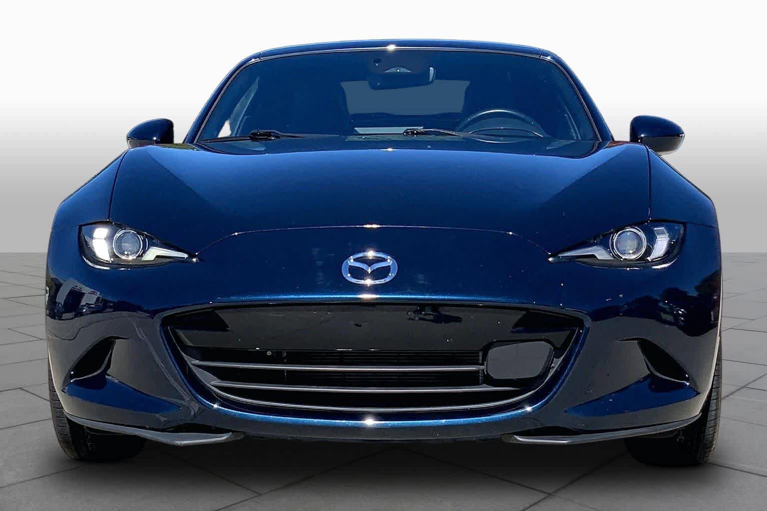Used 2025 MAZDA MX-5 Miata RF Grand Touring RWD image 4