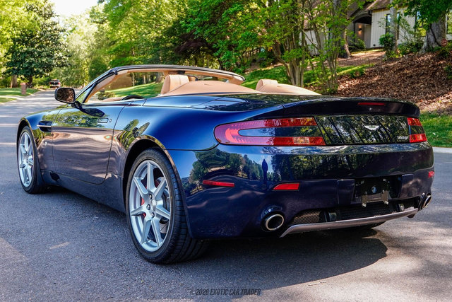 Used 2008 Aston Martin V8 Vantage Roadster RWD image 6