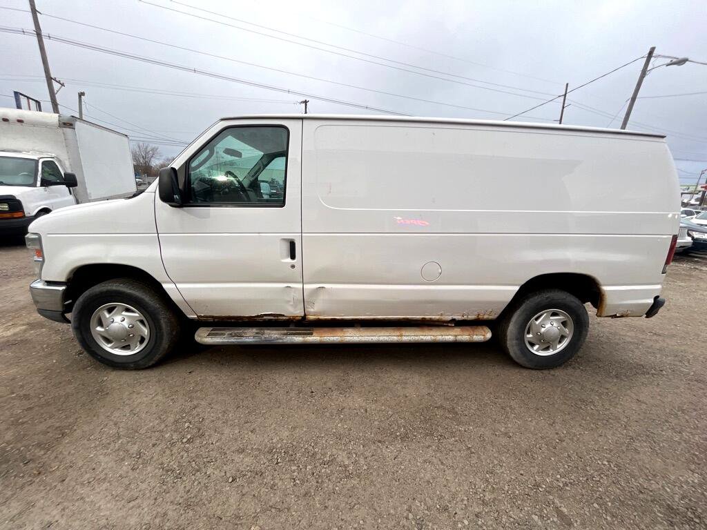 Used 2011 Ford E-250 and Econoline 250 w/ PWR Group image 2