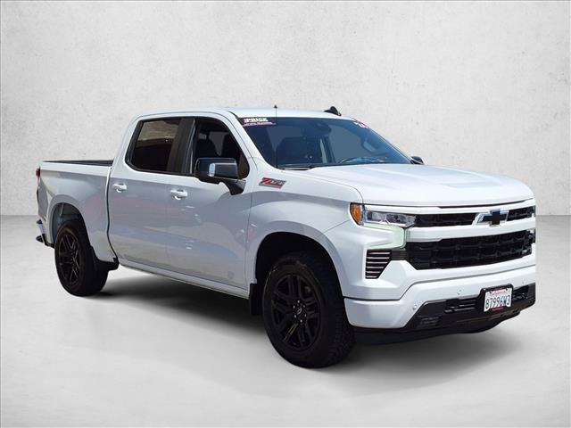 Used 2024 Chevrolet Silverado 1500 RST w/ Convenience Package II AWD/4WD image 3