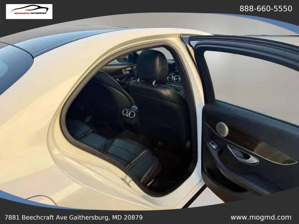 Used 2017 Mercedes-Benz C 300 4MATIC Sedan image 18