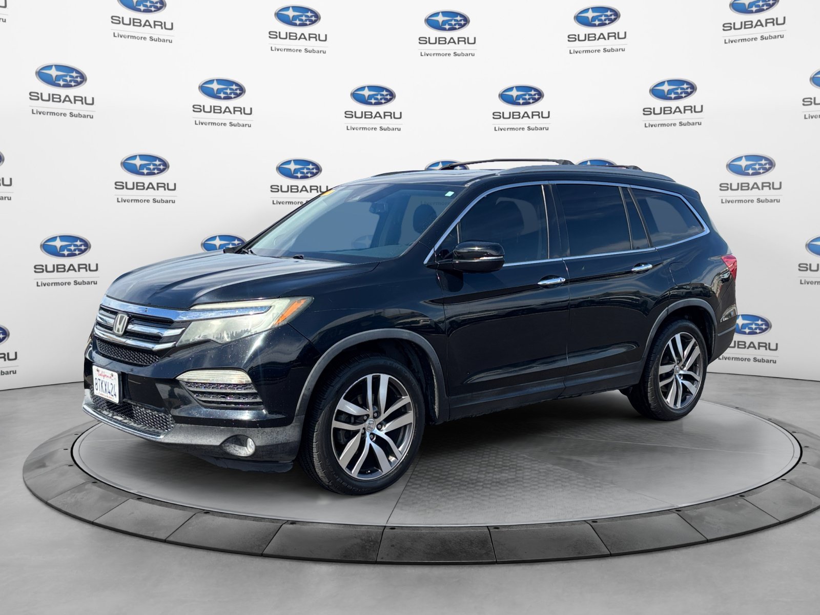 Used 2016 Honda Pilot Elite image 2