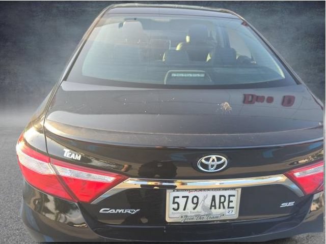 Used 2017 Toyota Camry SE FWD image 6