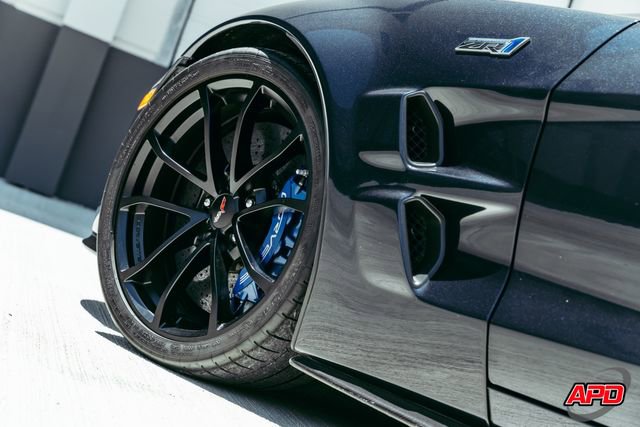 Used 2013 Chevrolet Corvette ZR1 w/ 3ZR Preferred Equipment Group RWD image 29