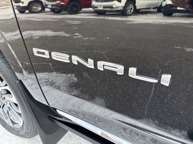 Used 2024 GMC Yukon Denali Ultimate image 9