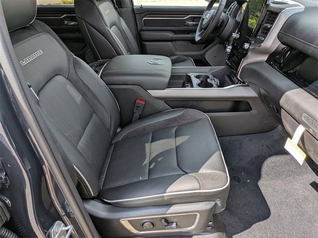 New 2026 RAM 1500 Laramie w/ Night Edition image 32