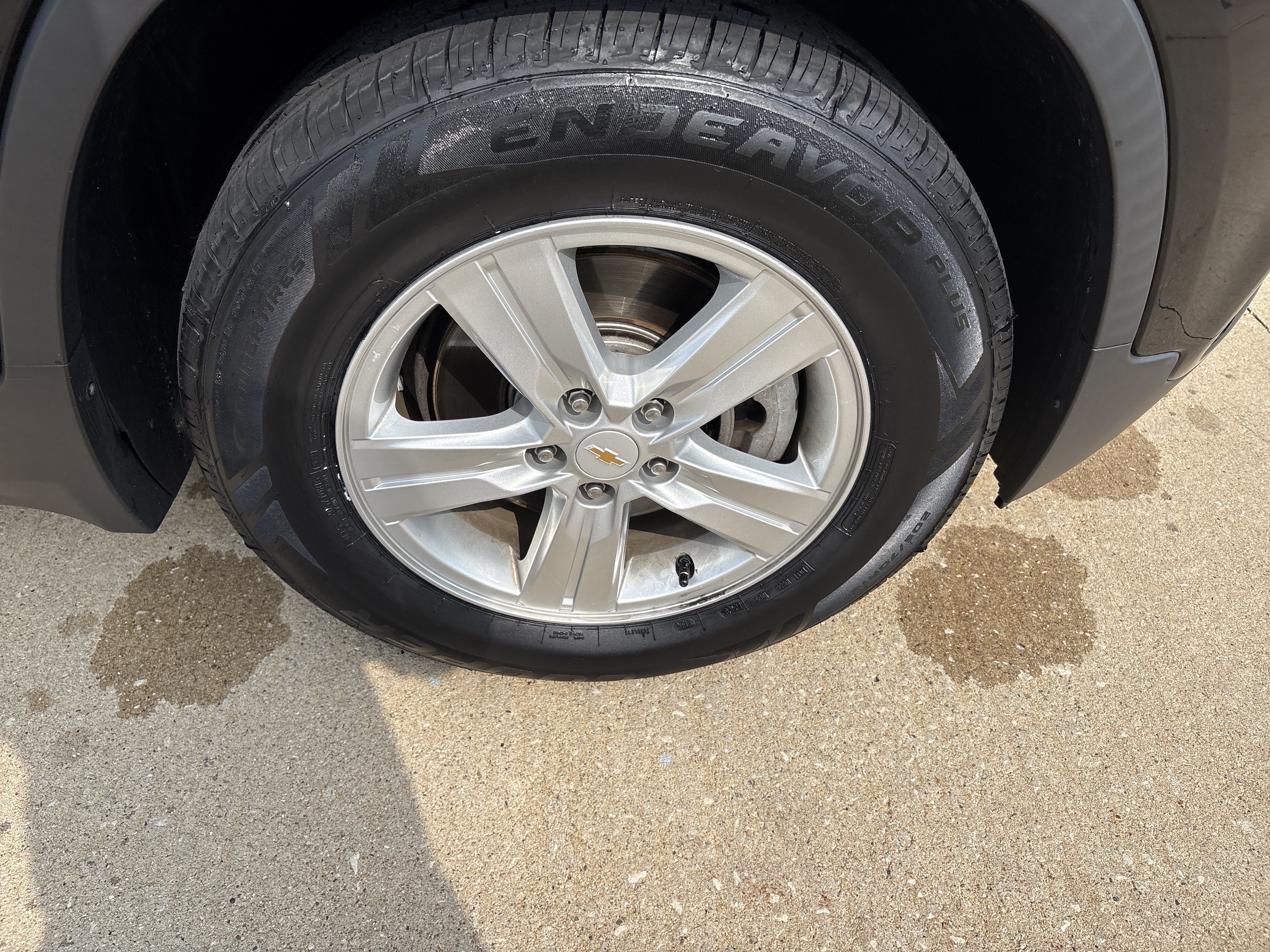 Used 2019 Chevrolet Trax LT w/ LT Convenience Package FWD image 9