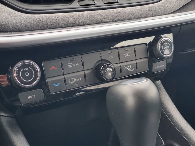 Used 2025 Jeep Compass Latitude AWD/4WD image 20