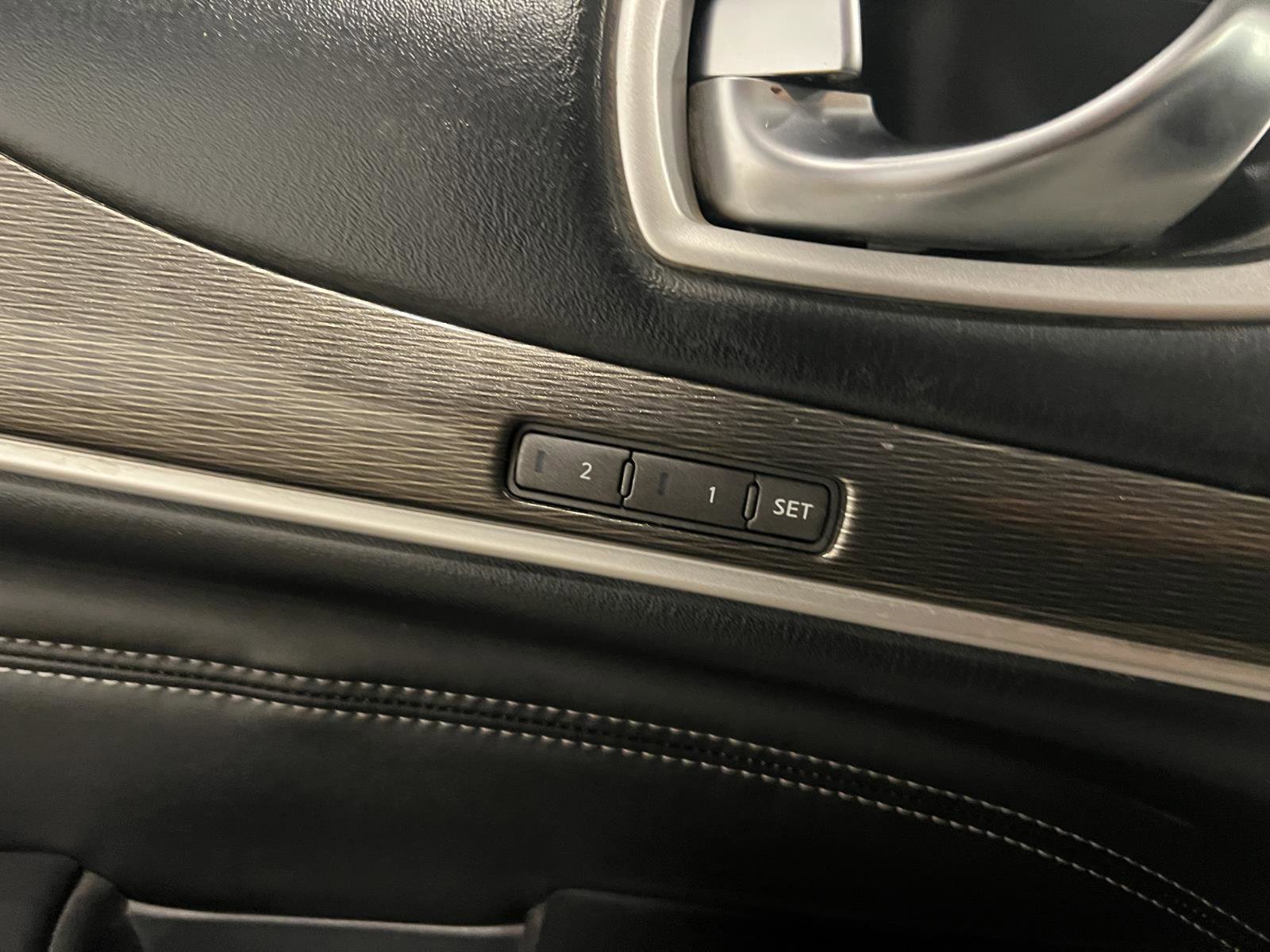 Used 2020 INFINITI QX60 Luxe AWD/4WD image 26