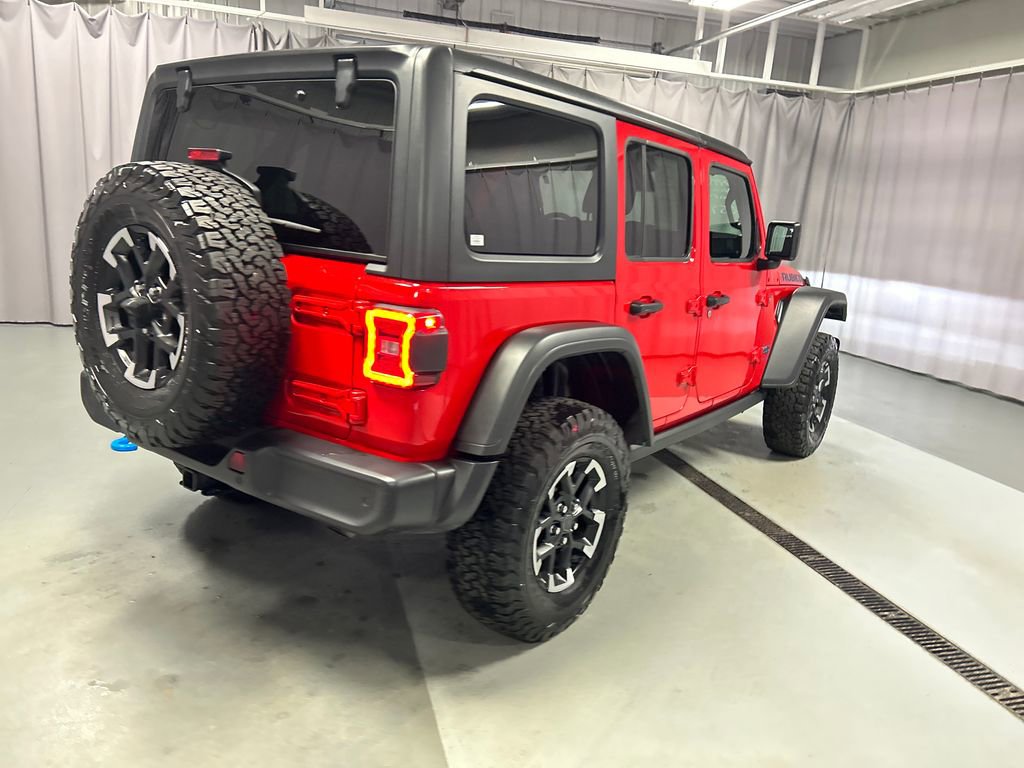 Used 2025 Jeep Wrangler Unlimited Rubicon 4xe w/ Safety Group AWD/4WD image 7