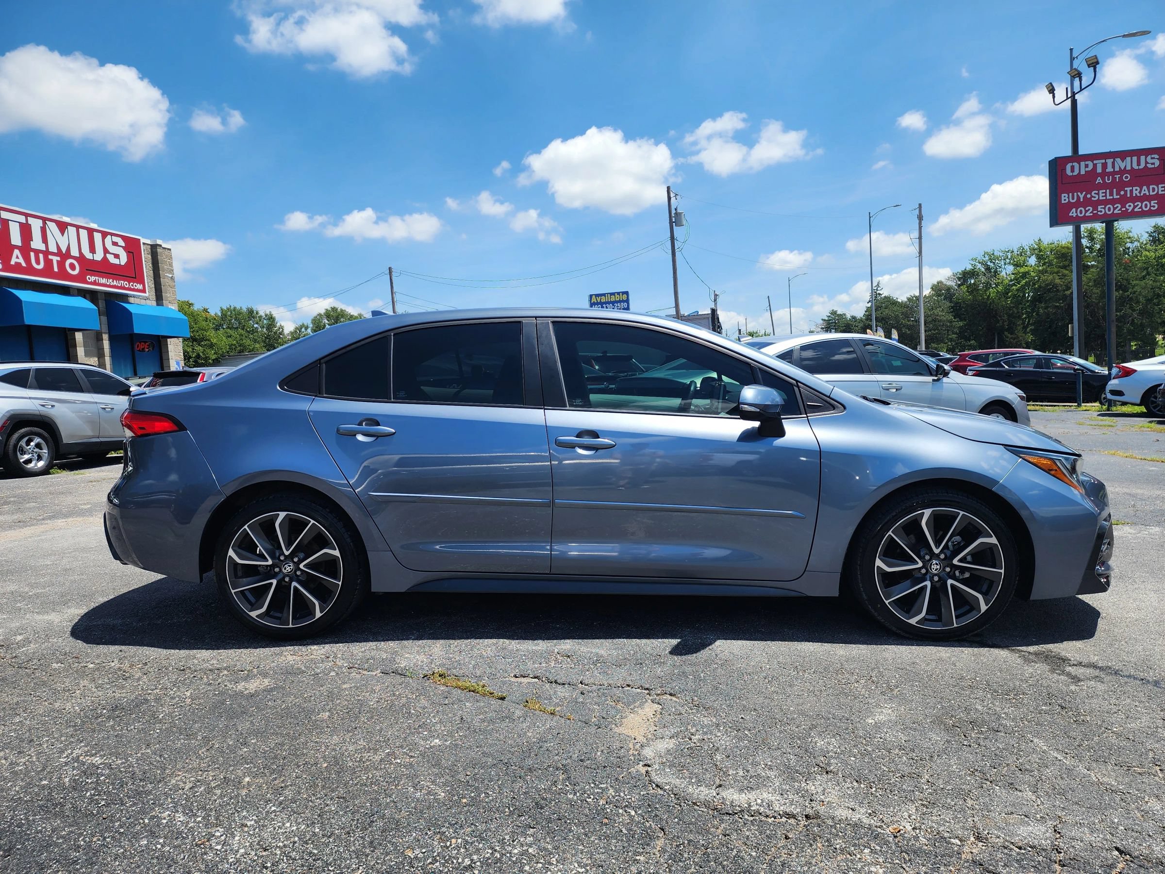 Used 2020 Toyota Corolla SE w/ Body Protection Package FWD image 8
