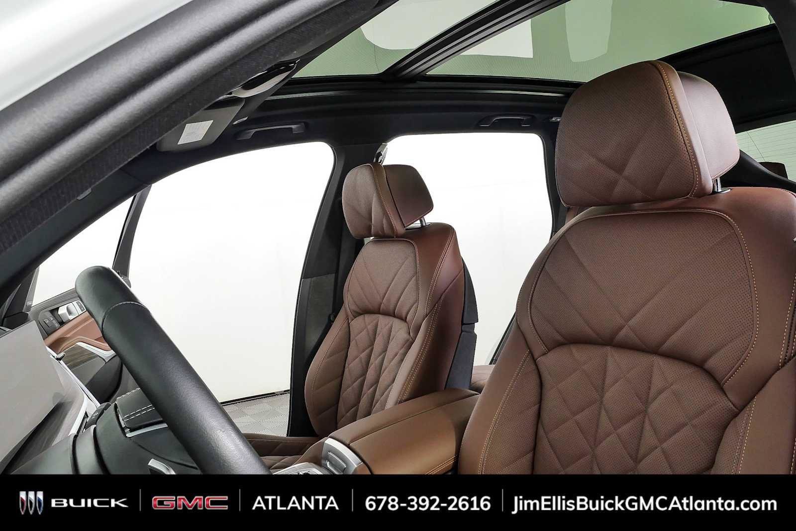 Used 2026 BMW X5 xDrive40i w/ Executive Package AWD/4WD image 5