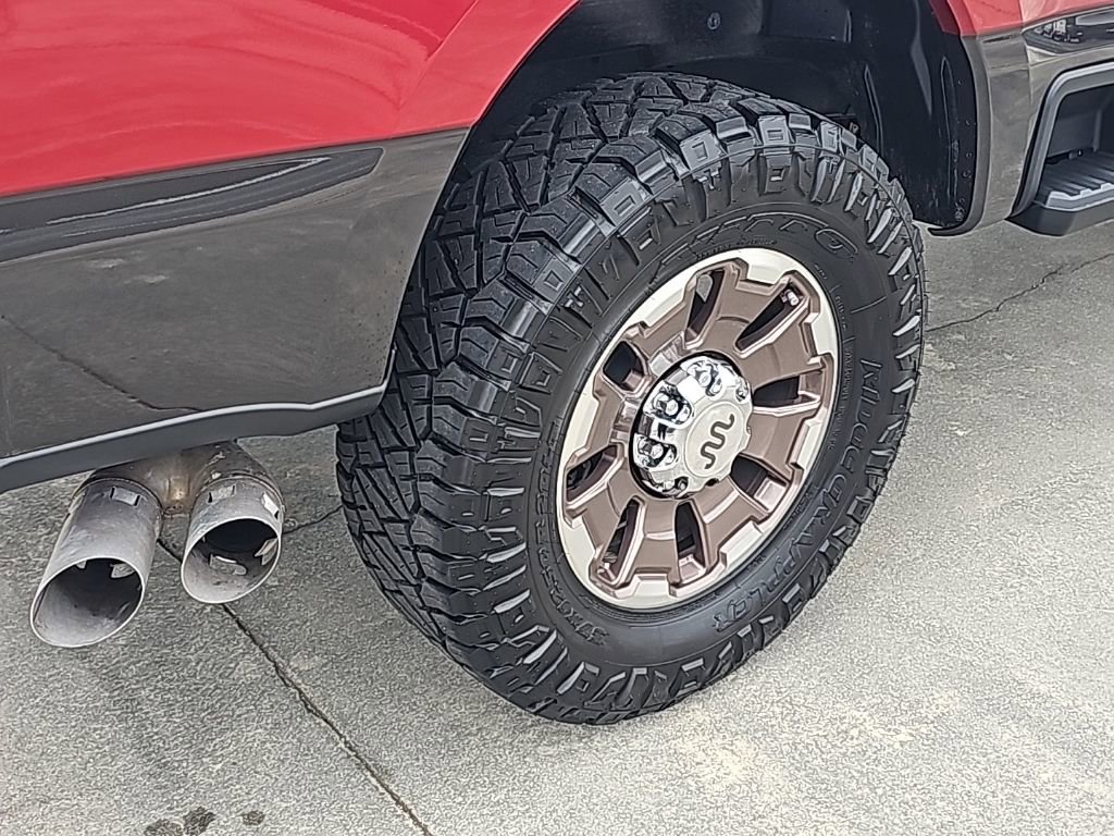 Used 2024 Ford F250 King Ranch w/ FX4 Off-Road Package image 8