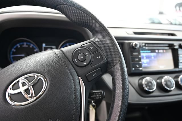 Used 2017 Toyota RAV4 LE w/ All Weather Liner Package FWD image 23