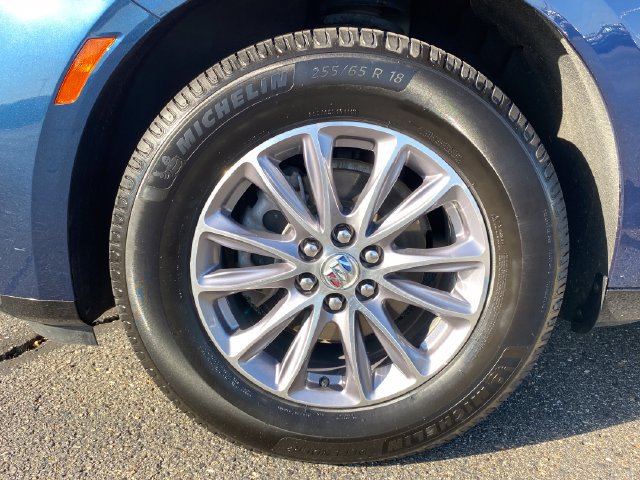 Certified 2024 Buick Enclave Essence w/ Trailering Package, 5000 lbs. AWD/4WD image 22