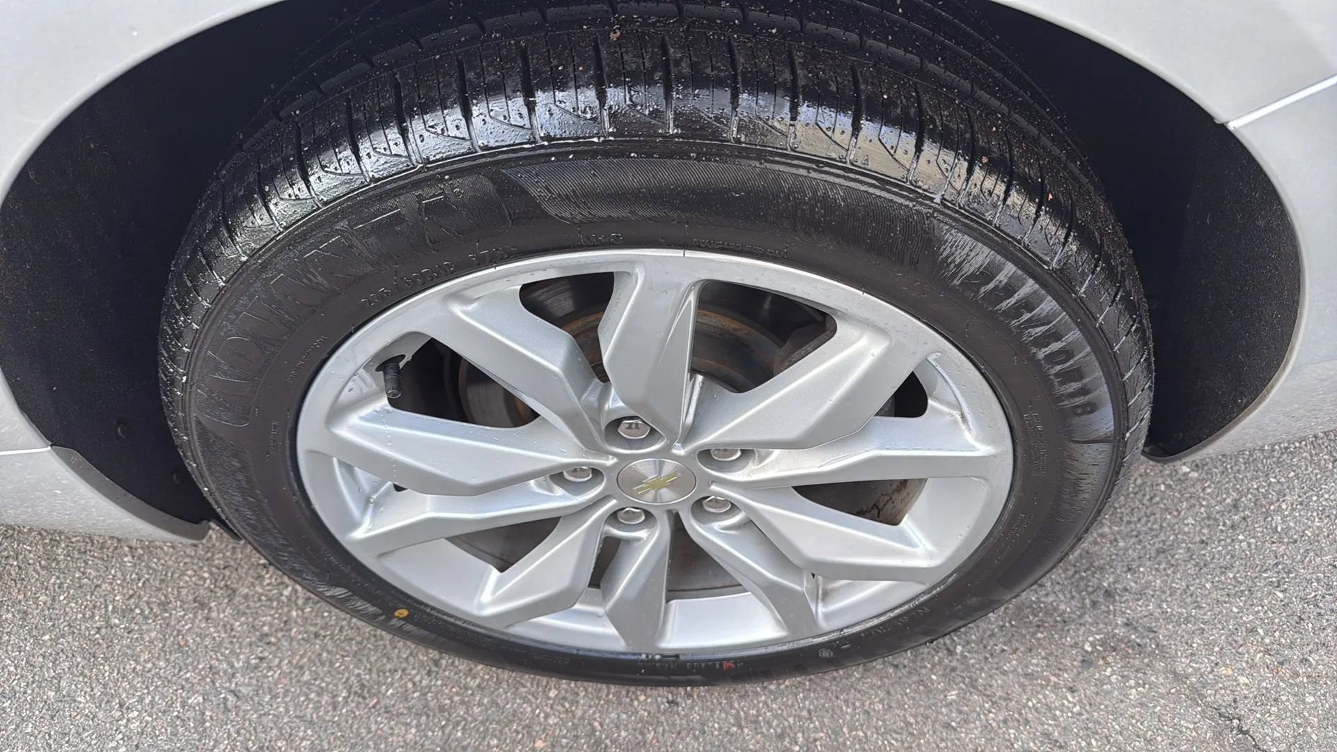 Used 2019 Chevrolet Impala LT image 9