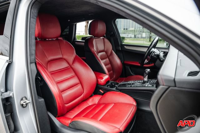 Used 2015 Porsche Macan Turbo image 78