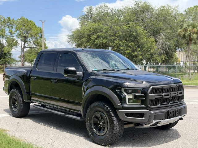 Used 2018 Ford F150 Raptor w/ Equipment Group 802A Luxury AWD/4WD image 7