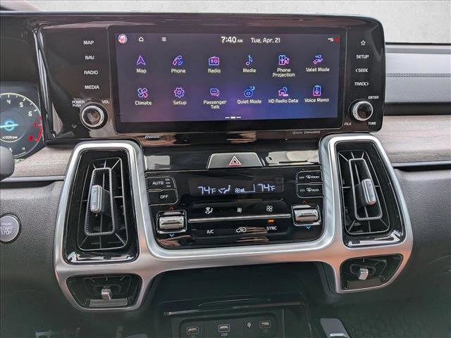 Used 2022 Kia Sorento SX Prestige w/ Rust Color Package AWD/4WD image 13