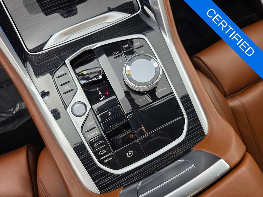 Certified 2025 BMW X6 xDrive40i w/ Executive Package AWD/4WD image 24