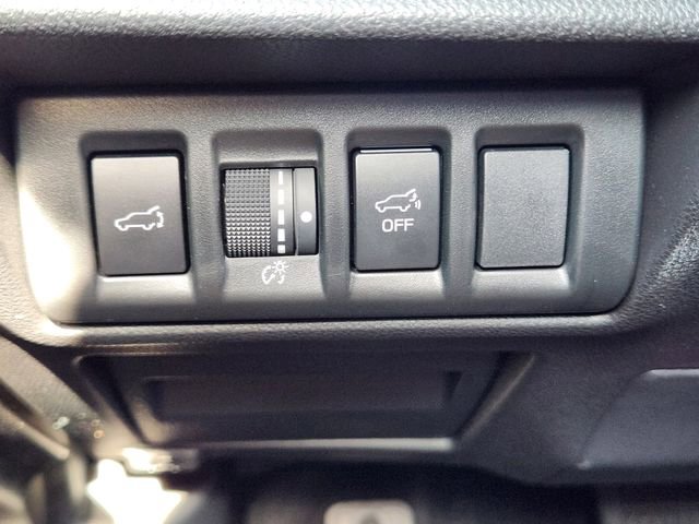 Certified 2025 Subaru Outback Premium AWD/4WD image 23
