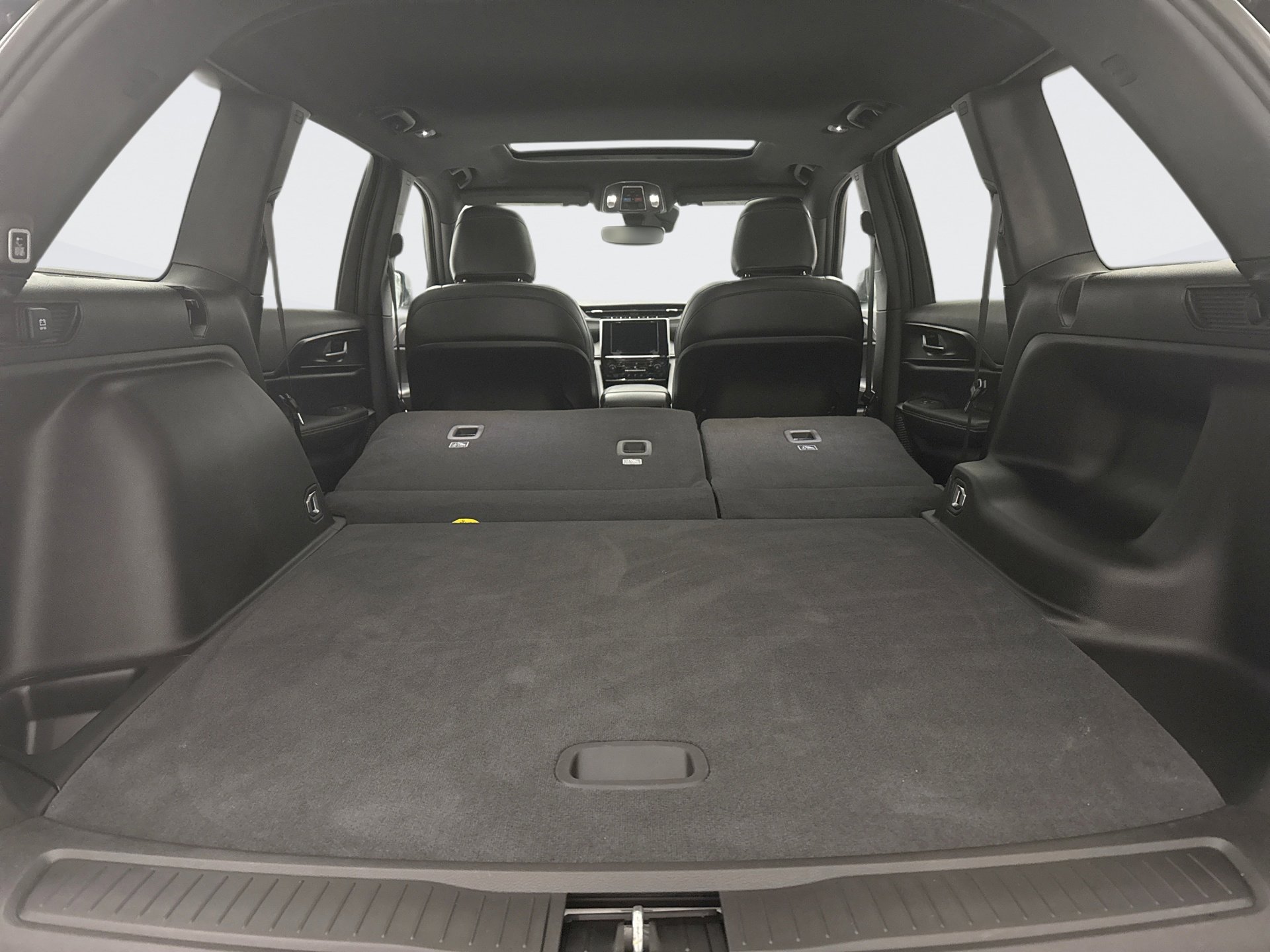 Used 2023 Jeep Grand Cherokee Altitude image 22