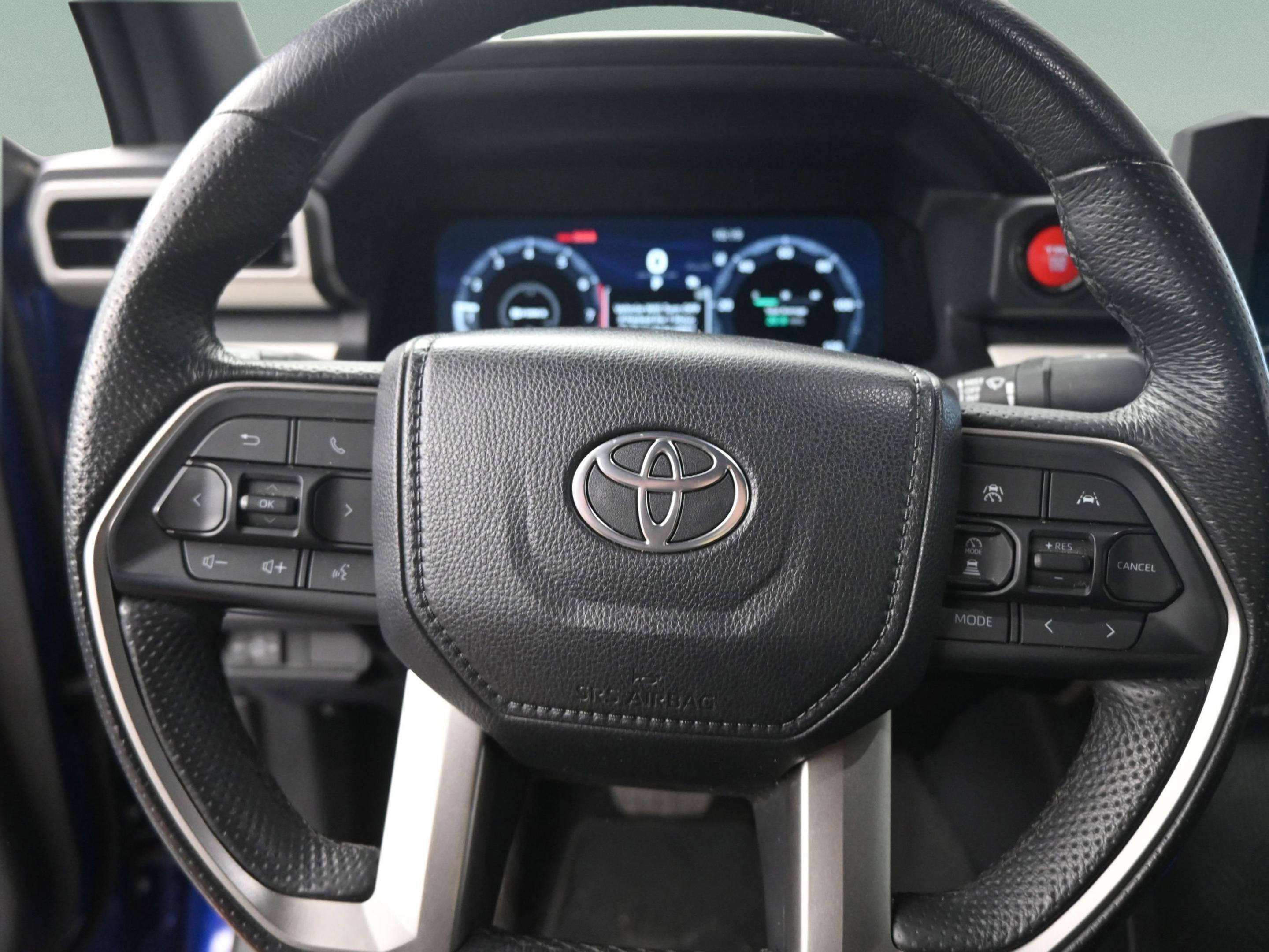 Certified 2024 Toyota Tacoma TRD Off-Road image 27