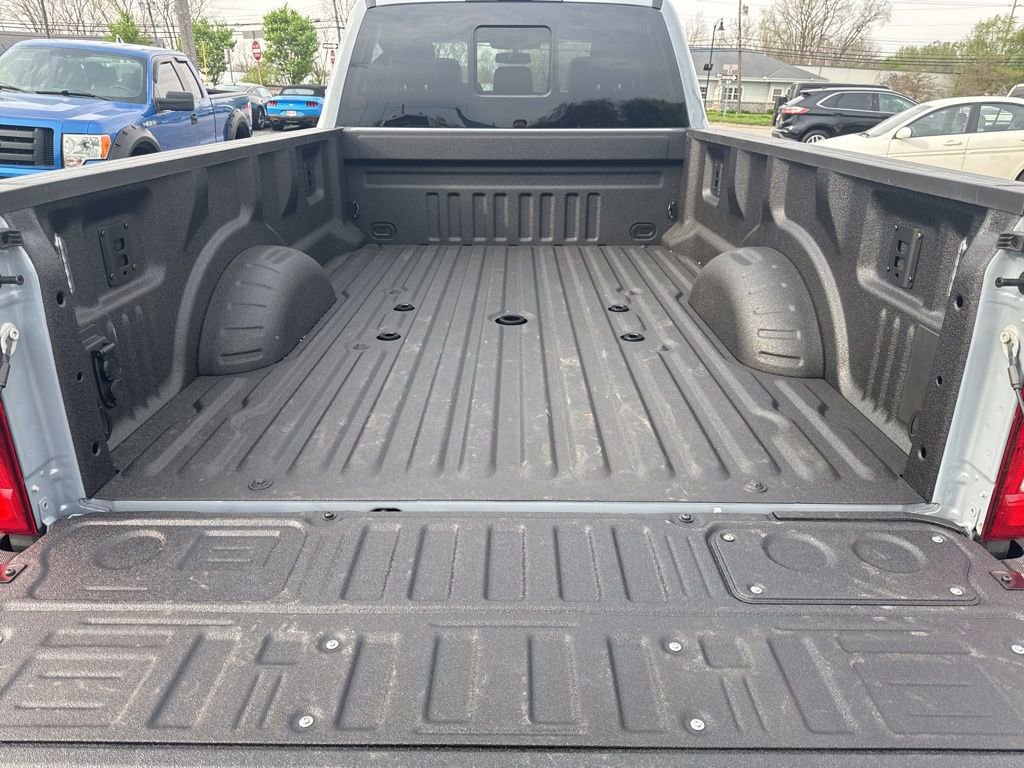 Used 2025 Ford F350 Lariat w/ Lariat Ultimate Package AWD/4WD image 55