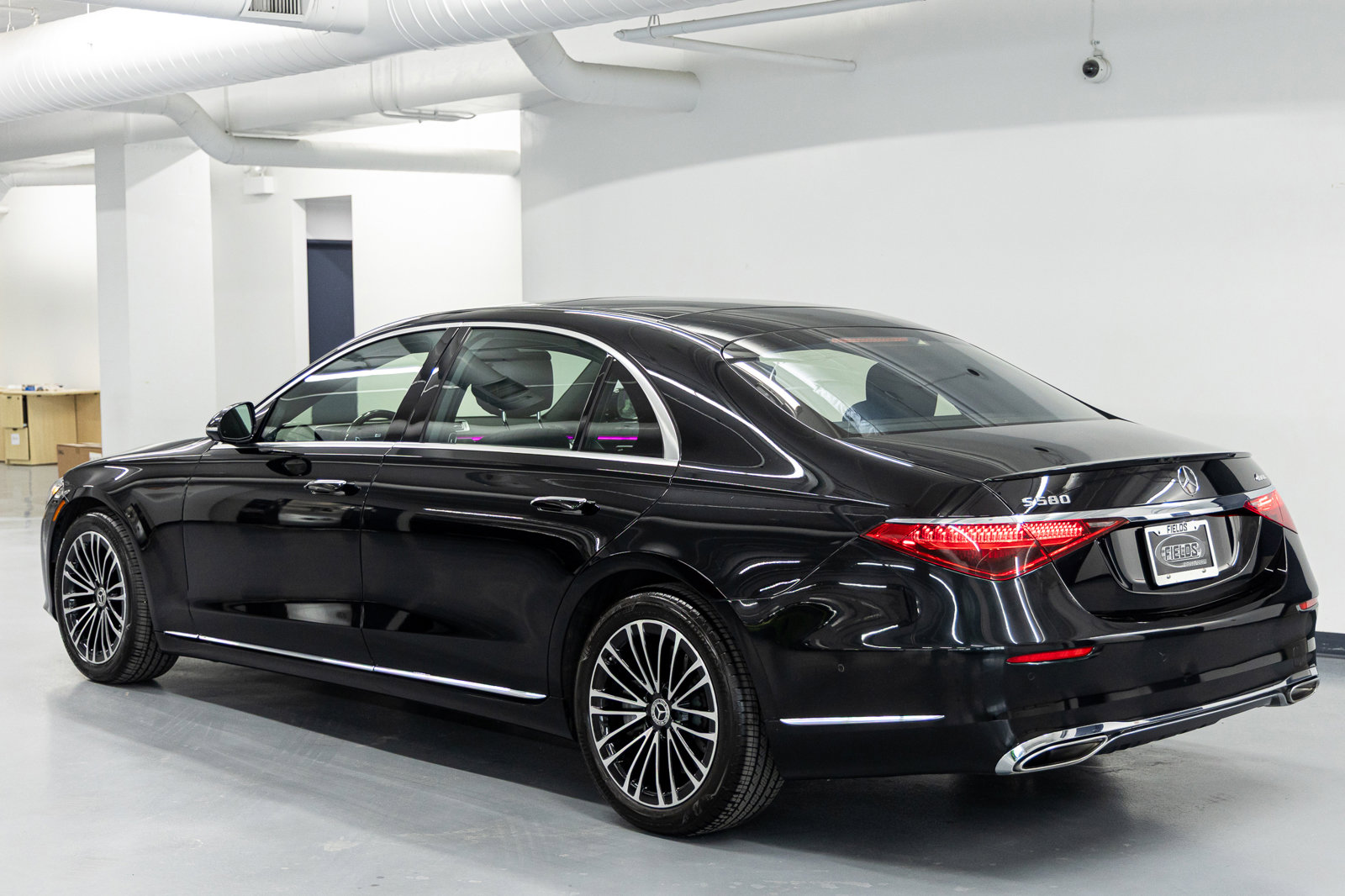 Used 2024 Mercedes-Benz S 580 4MATIC Sedan image 3