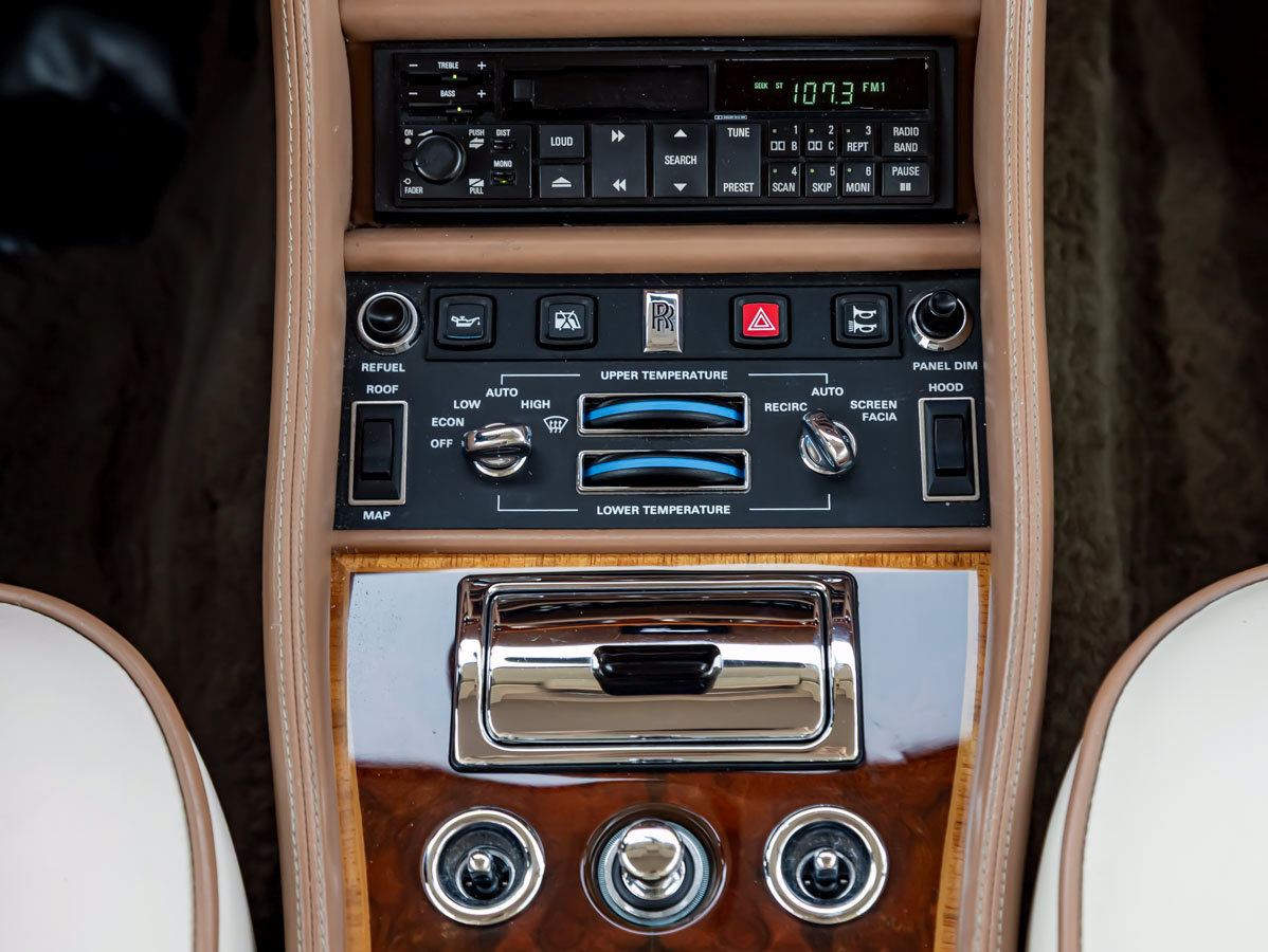 Used 1991 Rolls-Royce Corniche III RWD image 15