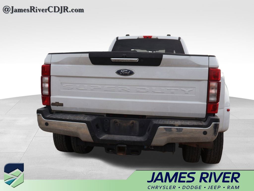 Used 2022 Ford F450 XLT w/ XLT Premium Package image 14