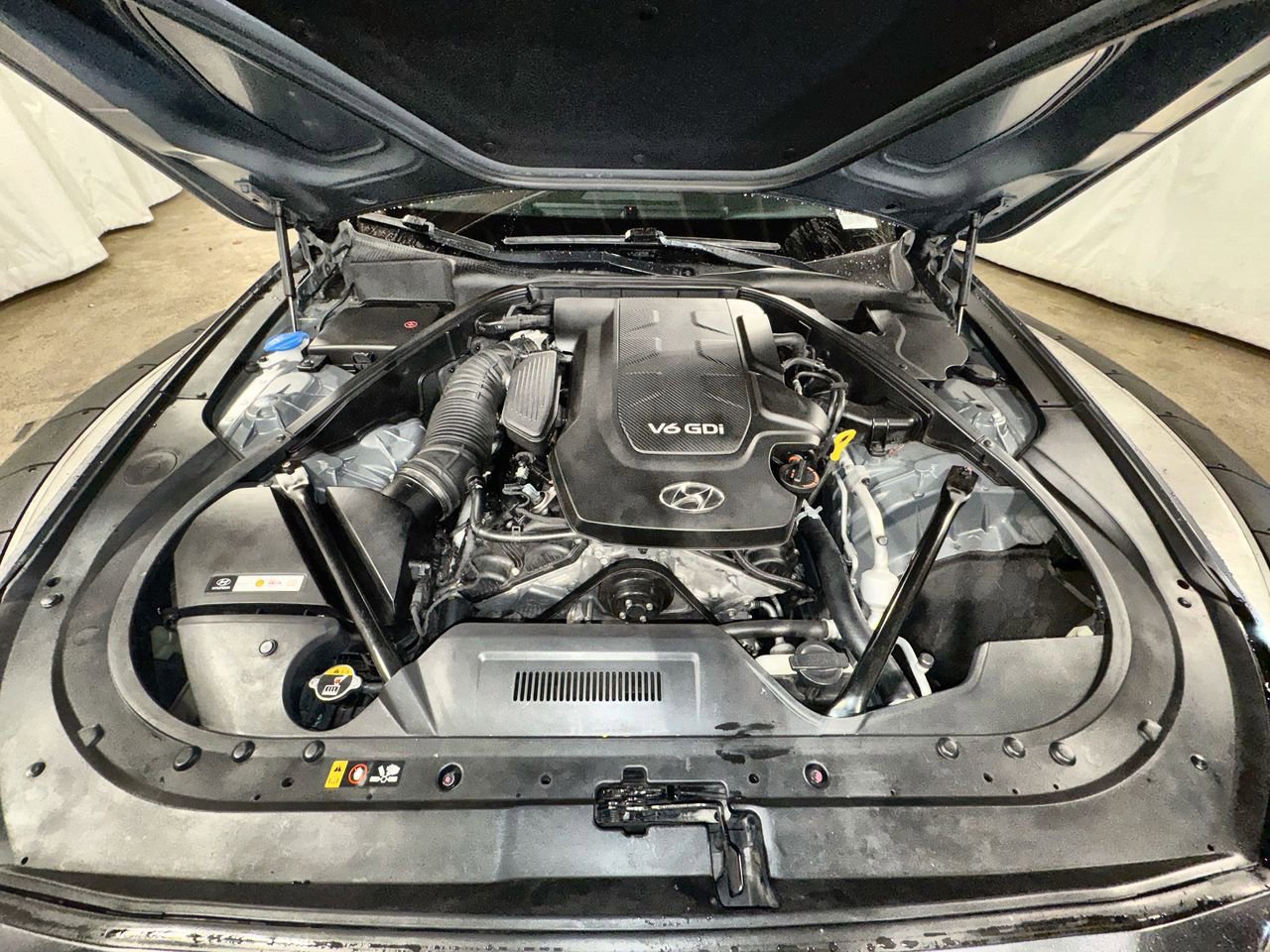Used 2015 Hyundai Genesis 3.8 w/ Option Group 03 image 34