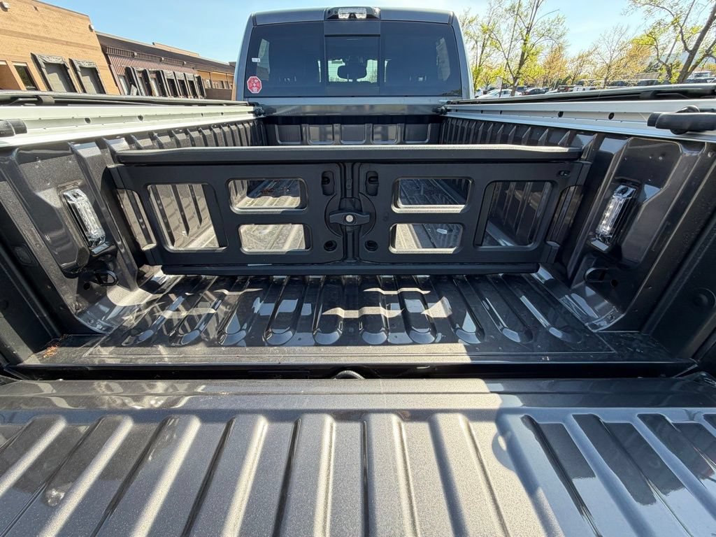 New 2026 RAM 2500 Limited AWD/4WD image 9
