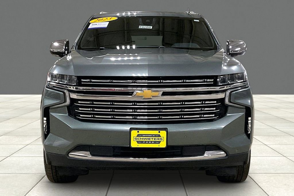 Used 2023 Chevrolet Suburban Premier AWD/4WD image 3