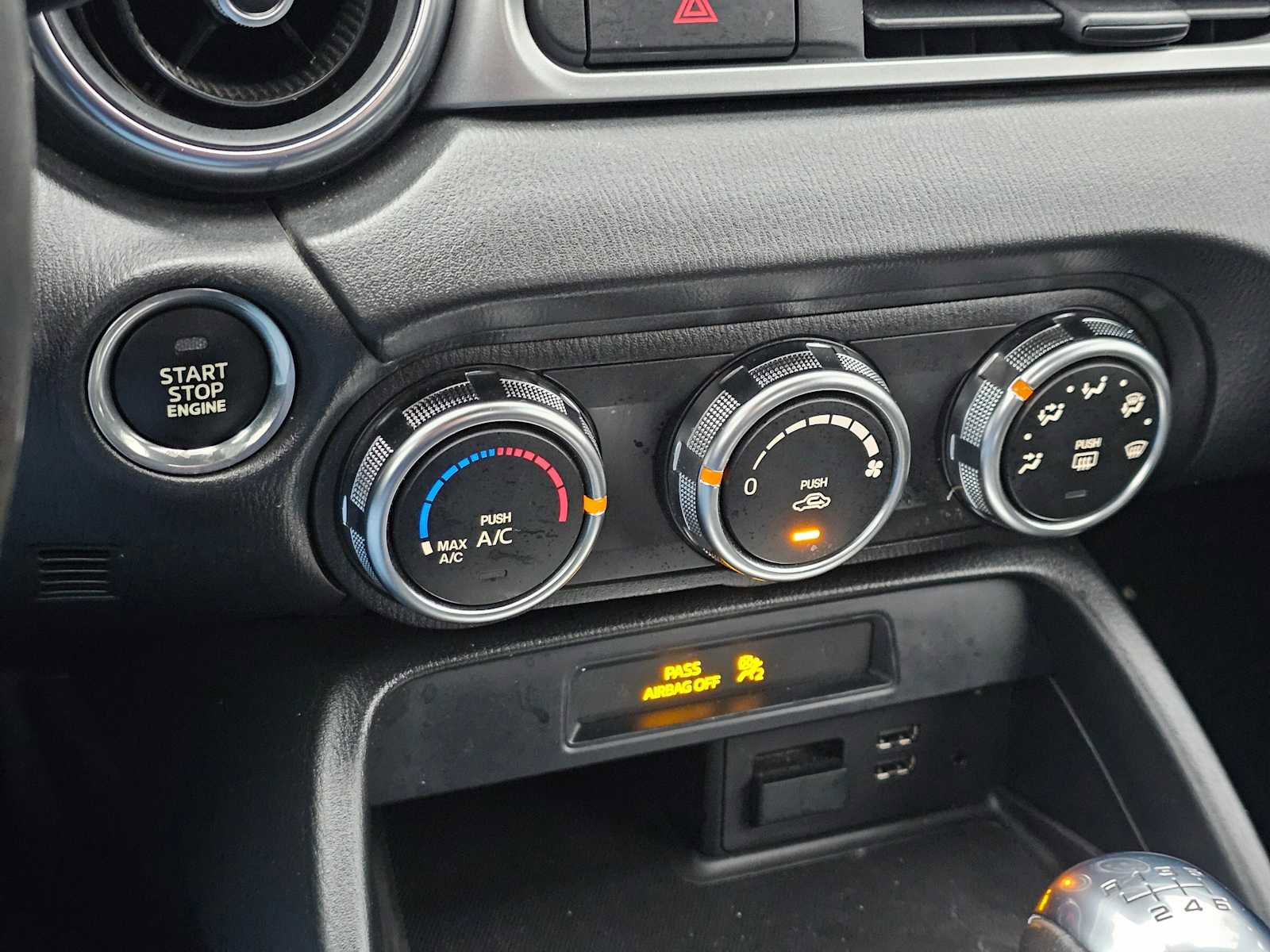 Used 2020 FIAT 124 Spider Classica w/ Technology Group image 24