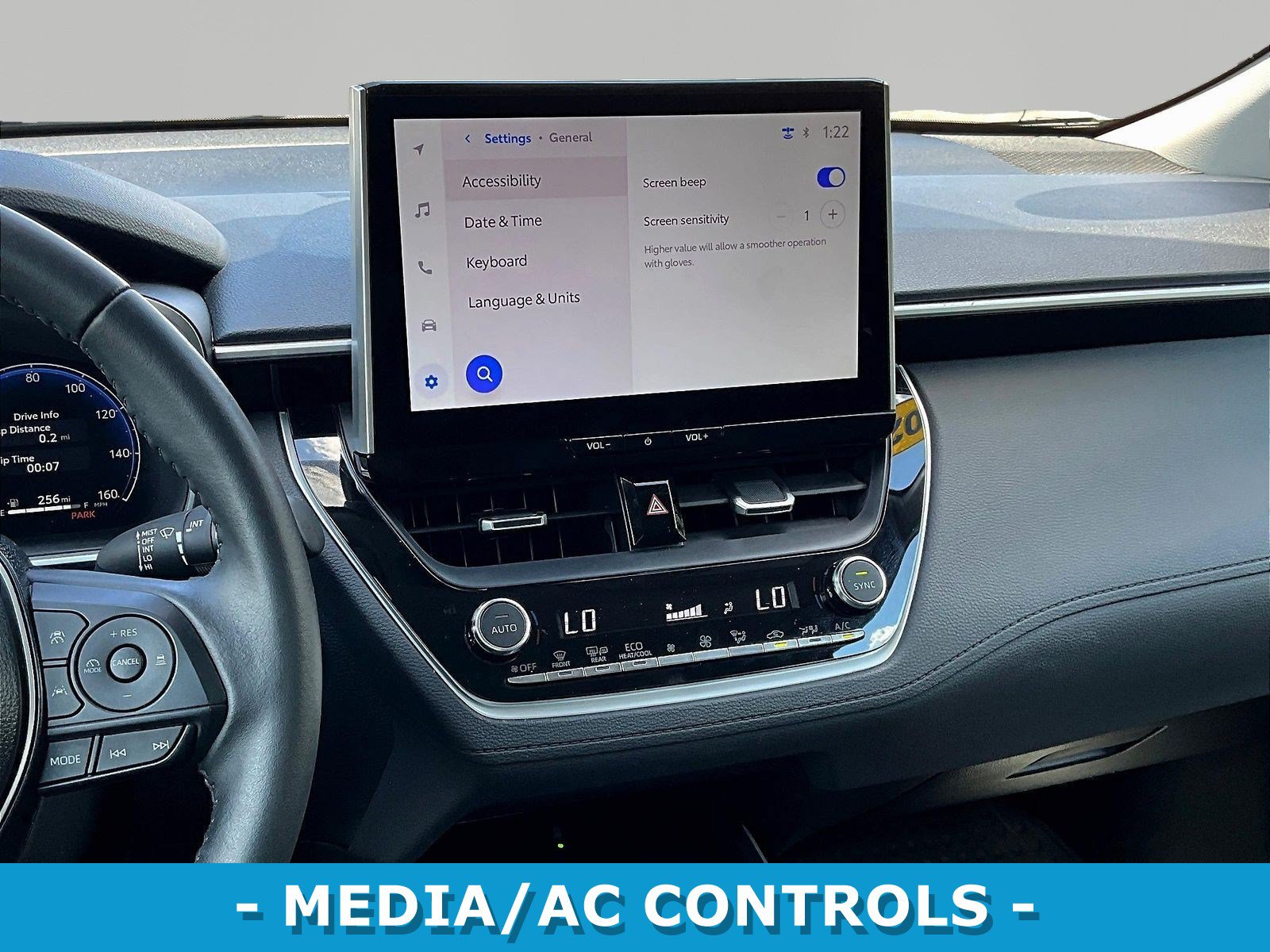 Used 2026 Toyota Corolla Cross XLE FWD image 9