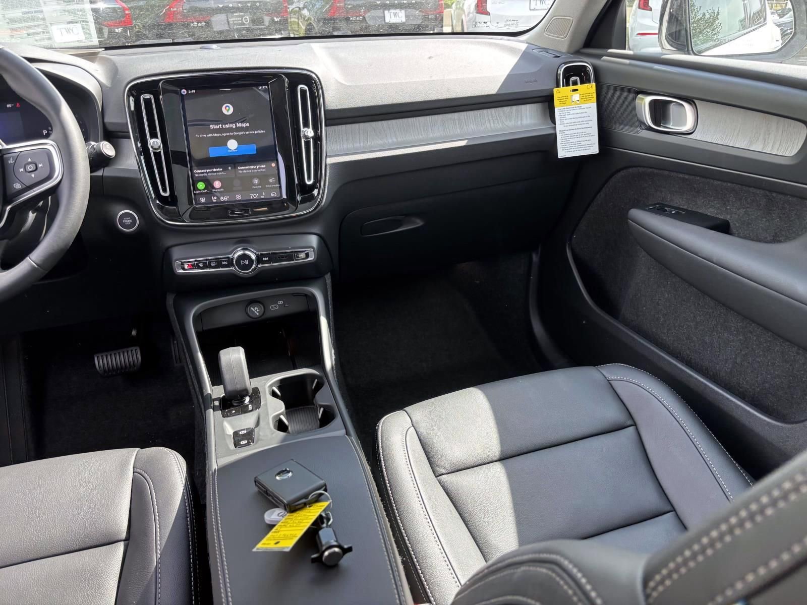 Used 2026 Volvo XC40 B5 Core w/ Protection Package Premier AWD/4WD image 31