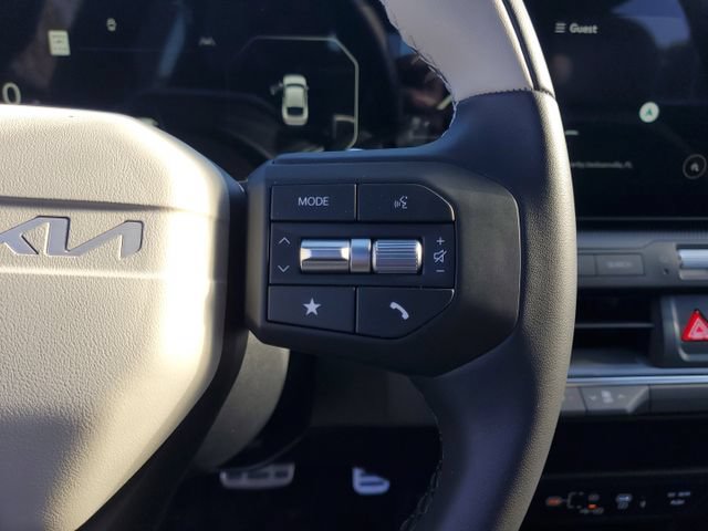 New 2025 Kia K4 GT-Line Turbo FWD image 12