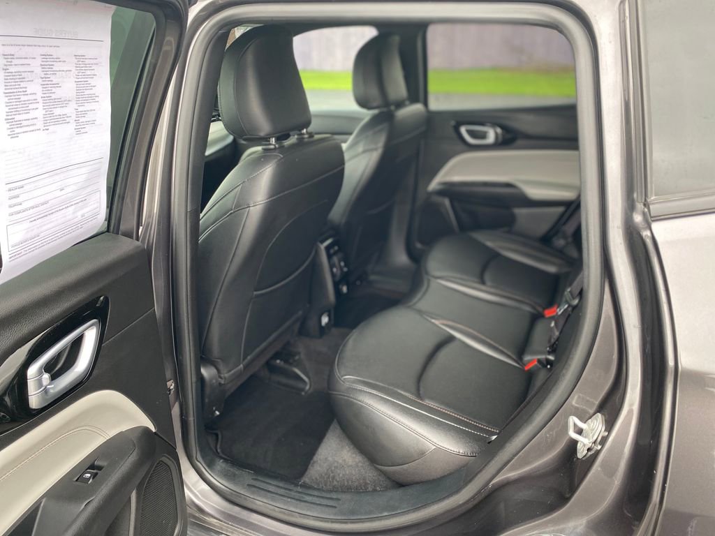 Used 2024 Jeep Compass Limited AWD/4WD image 18