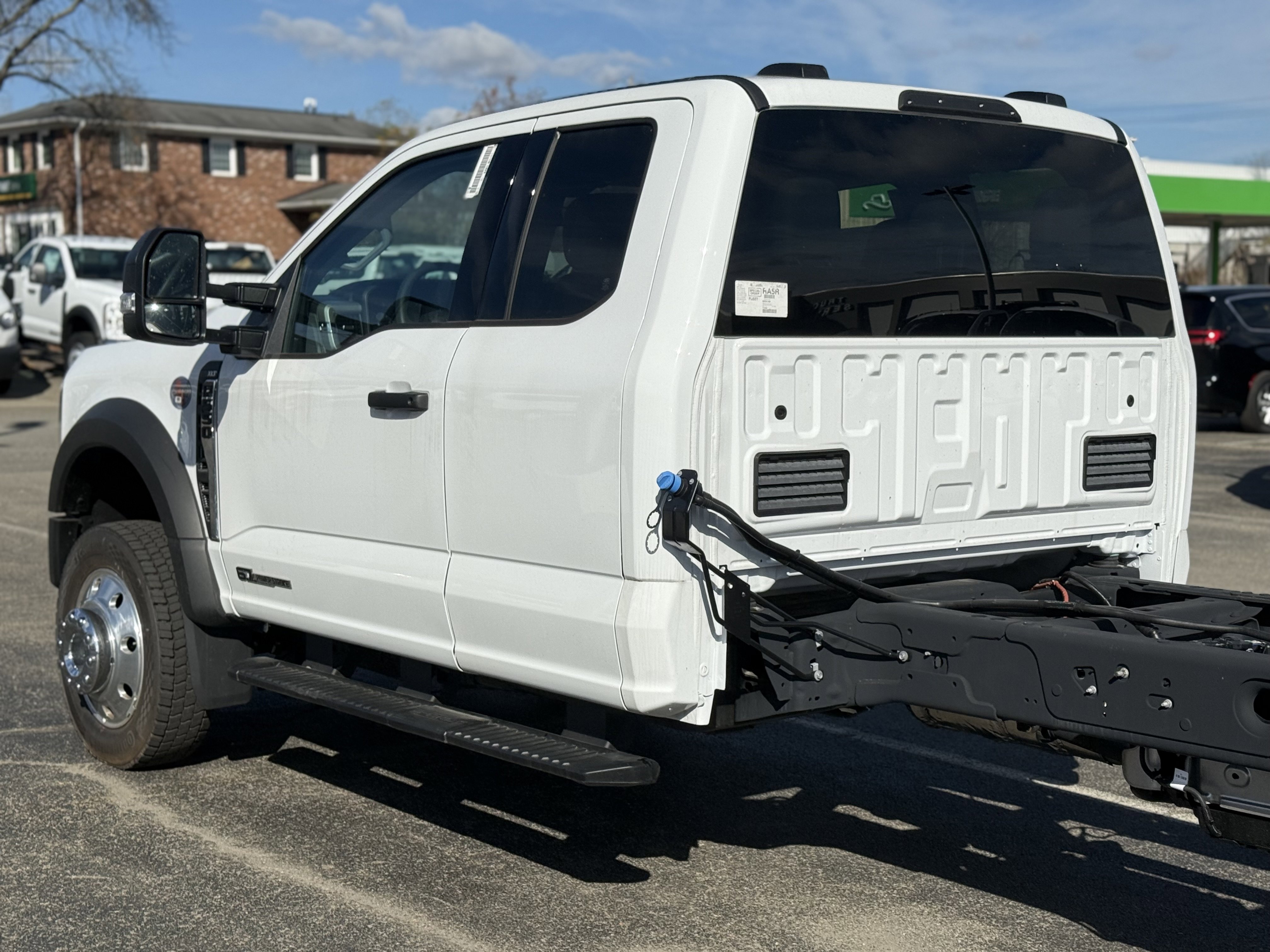 New 2024 Ford F550 4x4 SuperCab Super Duty image 6