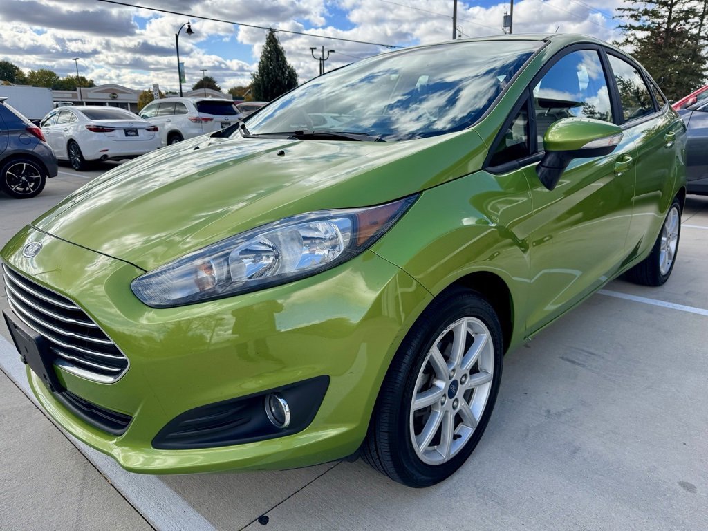 Used 2018 Ford Fiesta SE w/ Equipment Group 201A image 4