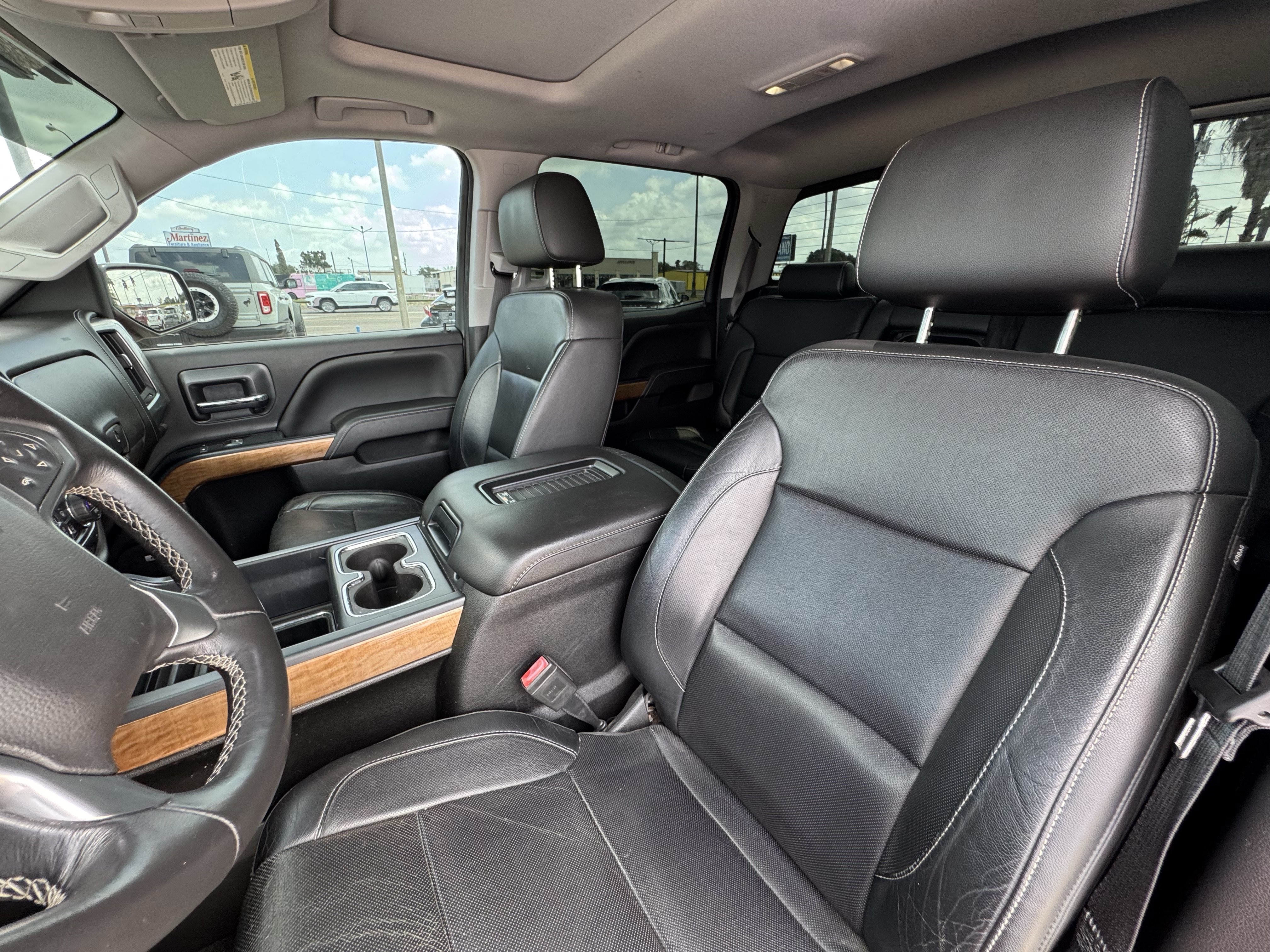 Used 2018 Chevrolet Silverado 1500 LTZ w/ Texas Edition AWD/4WD image 21