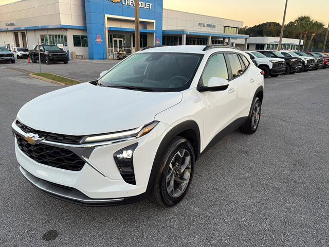 Used 2024 Chevrolet Trax LT image 26