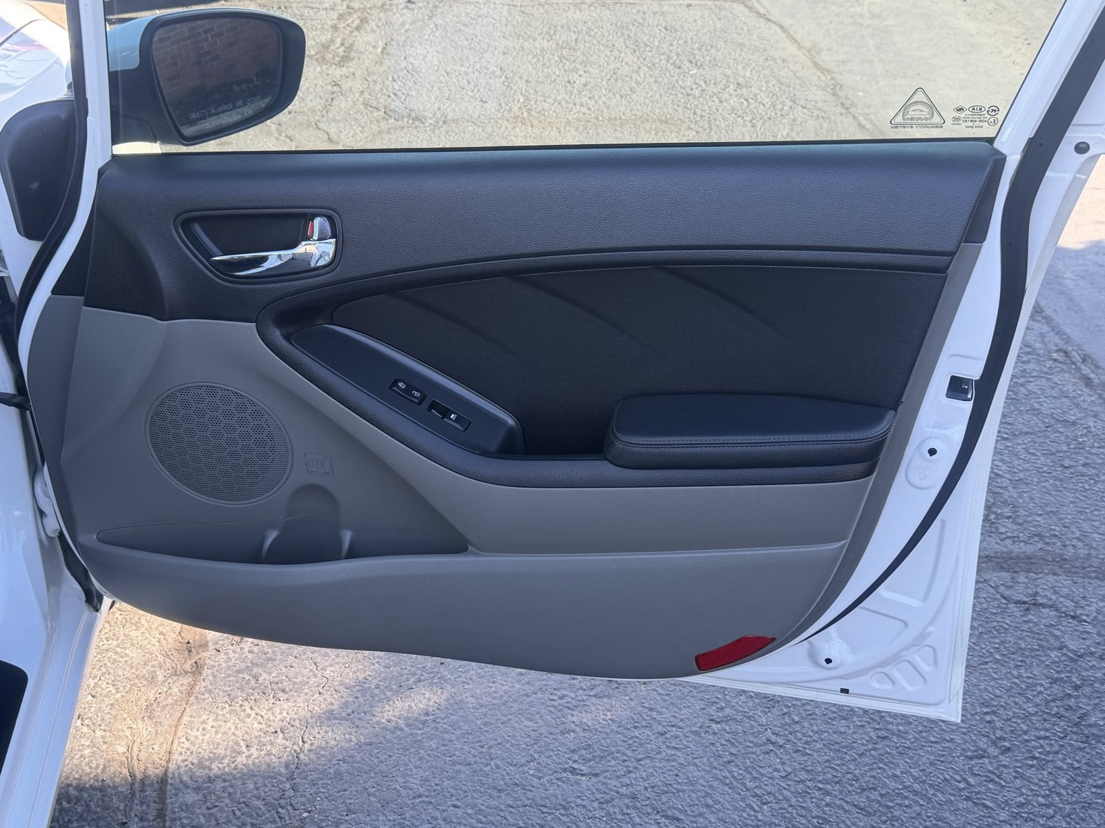 Used 2014 Kia Forte EX FWD image 28