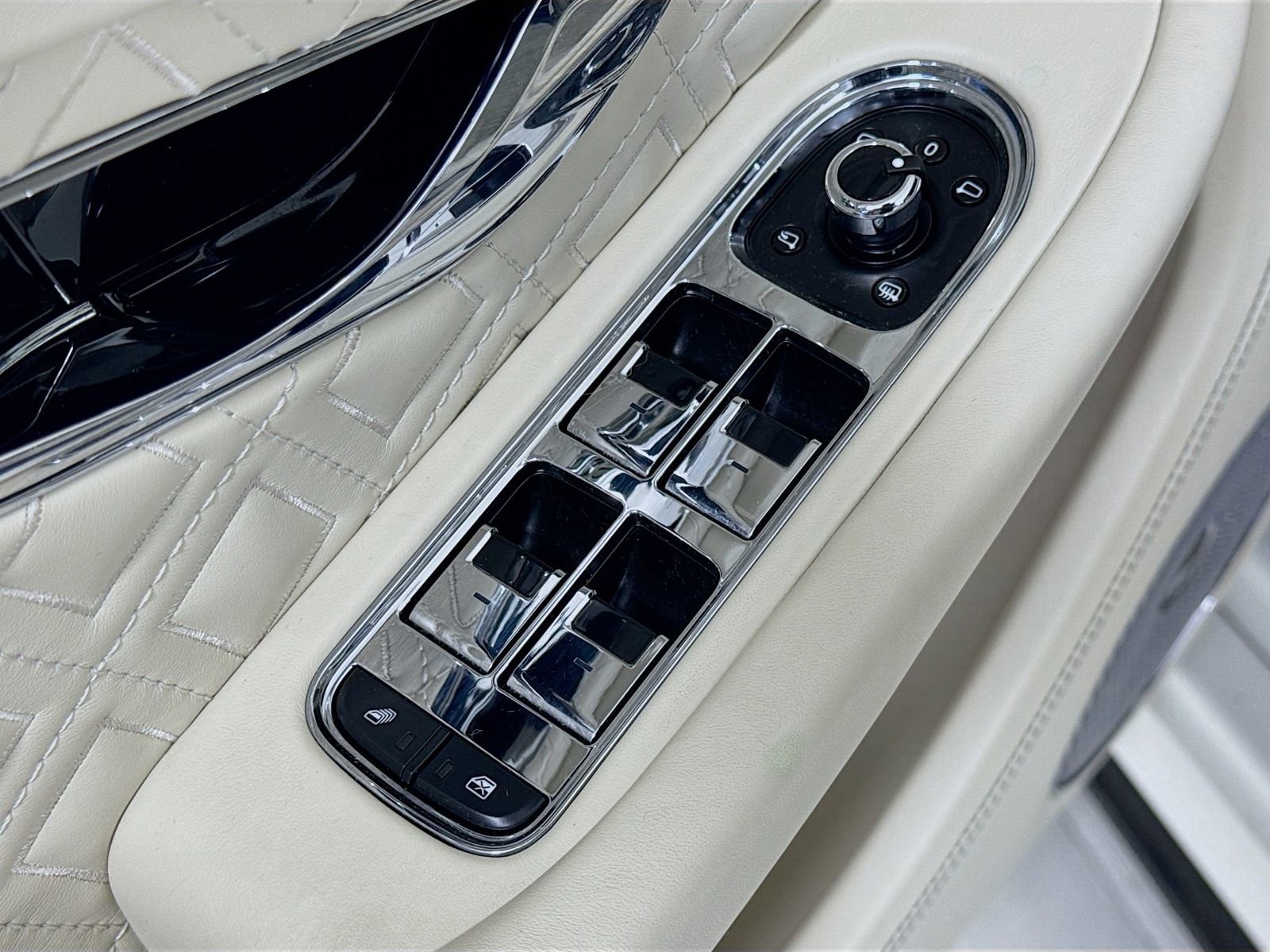 Certified 2024 Bentley Continental GT Speed AWD/4WD image 17