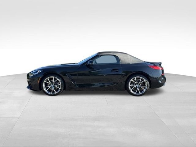 Used 2022 BMW Z4 sDrive30i w/ Premium Package RWD image 4