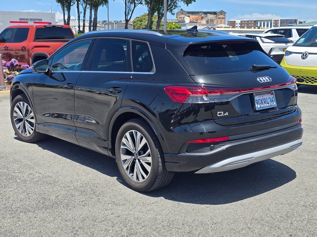 Used 2023 Audi Q4 e-tron Premium w/ Convenience Package RWD image 4