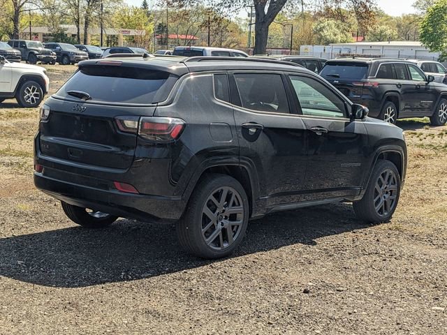 New 2025 Jeep Compass Limited w/ High Altitude Package image 3