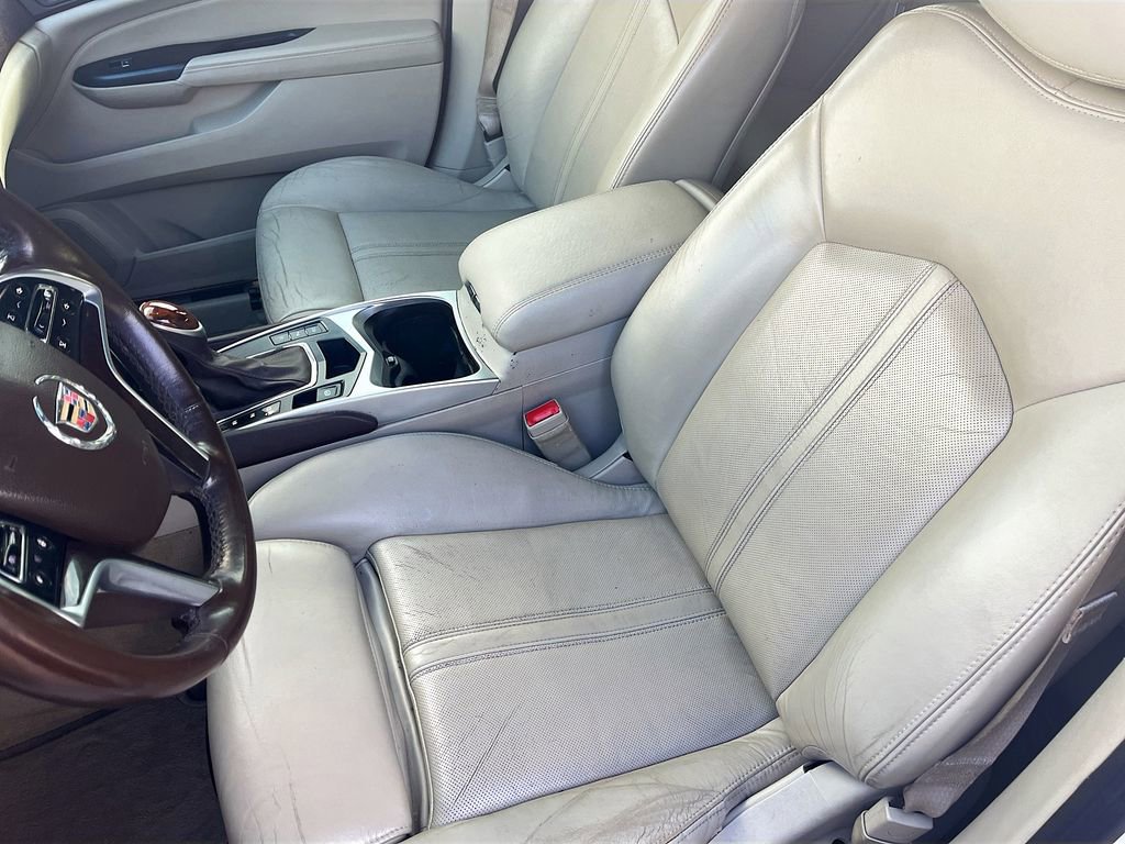 Used 2016 Cadillac SRX Luxury w/ Driver Awareness Package image 20