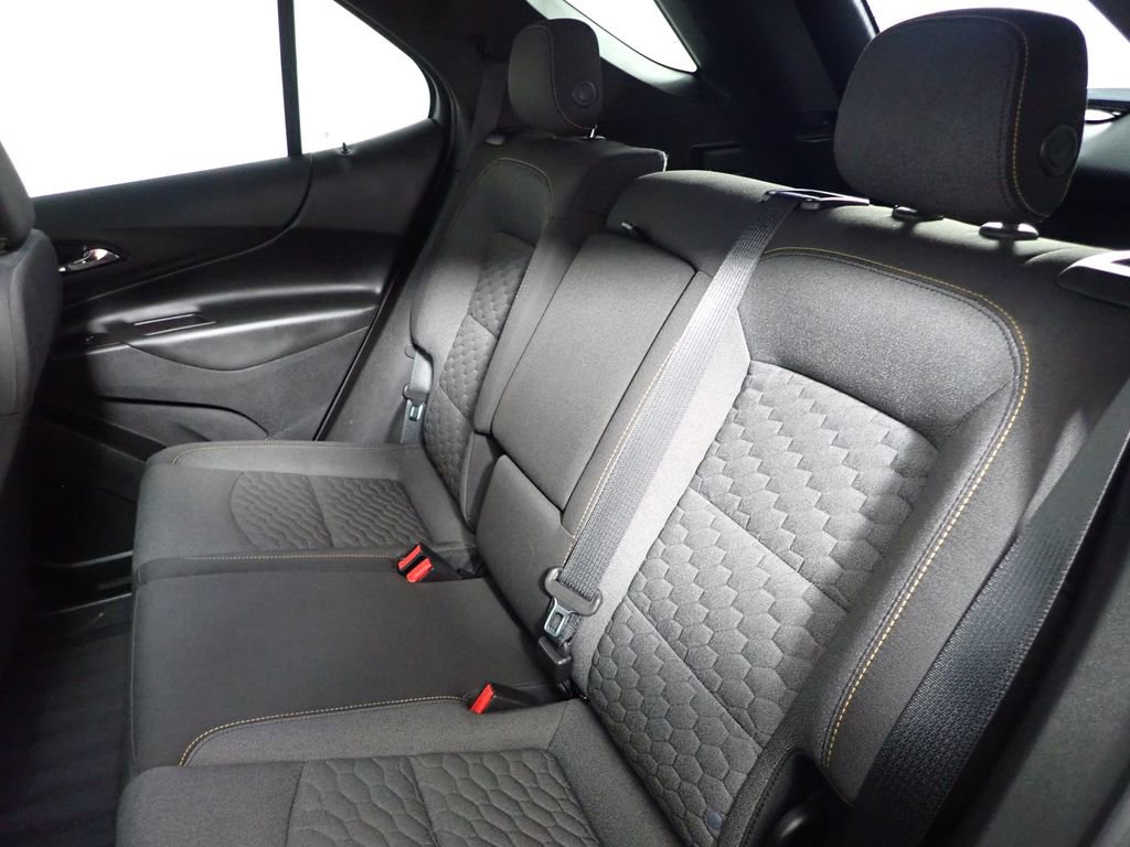 Used 2020 Chevrolet Equinox LT w/ Driver Convenience Package image 39